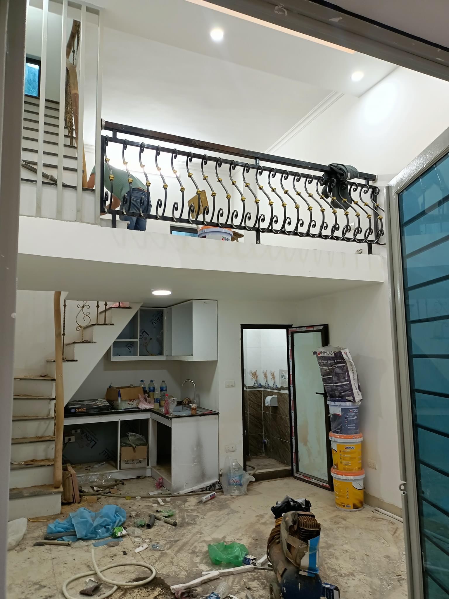 NHÀ MỚI Ở NGAY - TT ĐỐNG ĐA - NGÕ BA GÁC - TẦM TIỀN NHỎ NHIỀU KHÁCH - NHÀ CHỢ KHÂM THIÊN, DT