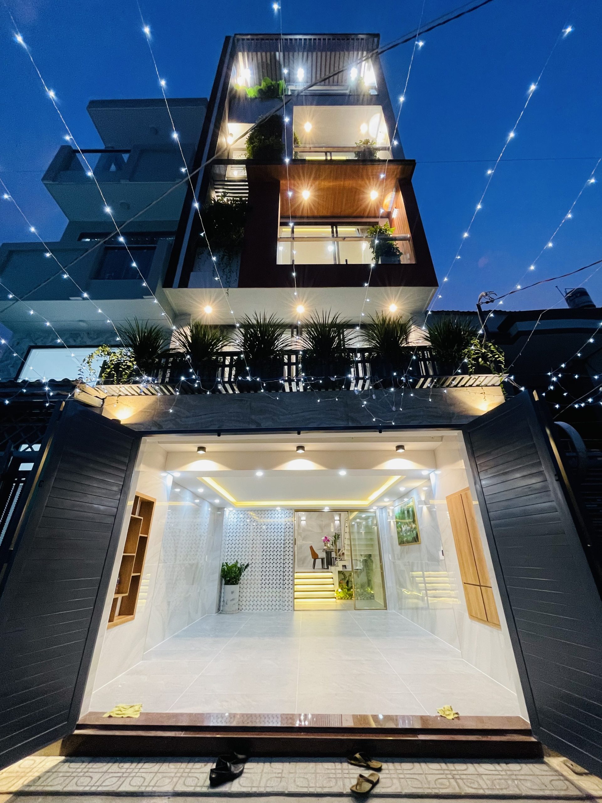 Bán nhà phố đường Lê Đức Thọ phường 13 Gò vấp