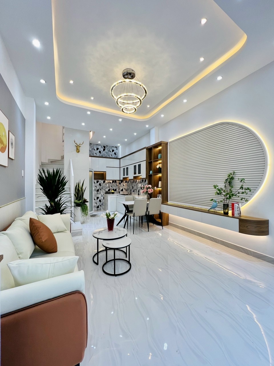 Siêu Phẩm Ngay Công Viên Làng Hoa, Phường 11, GV.