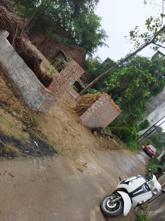 Đất đẹp bố mẹ cho không dùng đến bán lấy tiền đầu tư