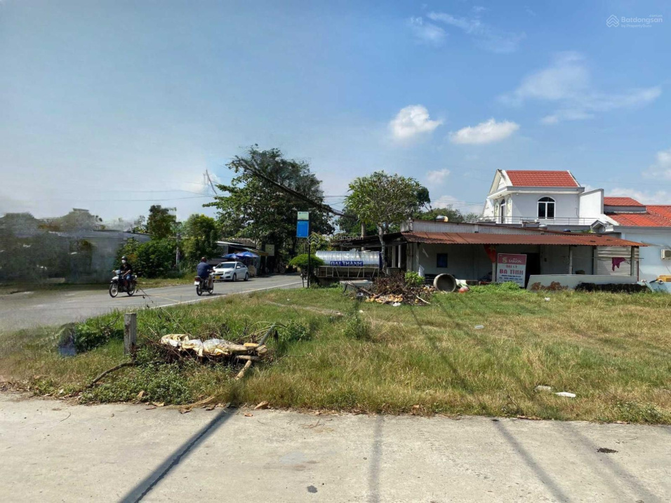 Đất mặt tiền Nguyễn Thị Rành full thổ, diện tích 205,12m2 giá rẻ, khách cọc công chứng trong ngày