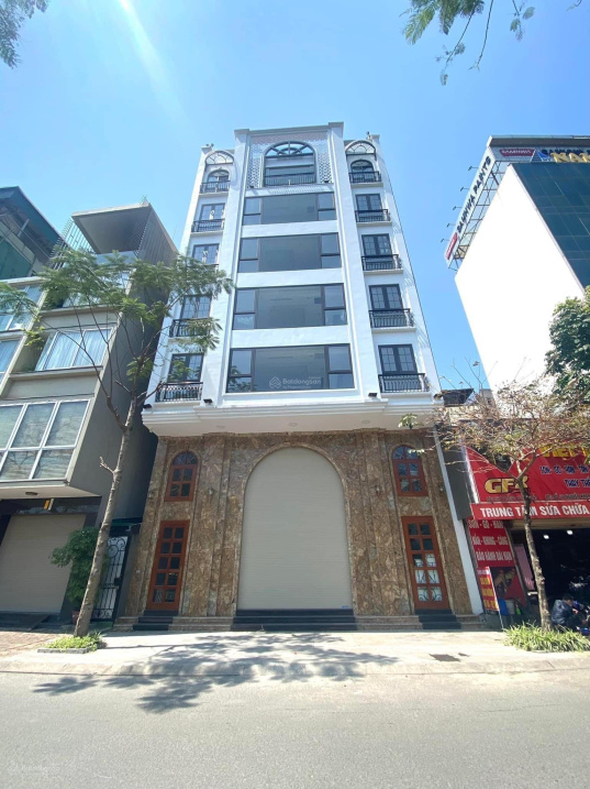 Đẹp nhất mặt phố Đội Cấn, 10 tầng văn phòng, 100m2, mt 7m, hầm, không quy hoạch, nhỉnh 30 tỷ