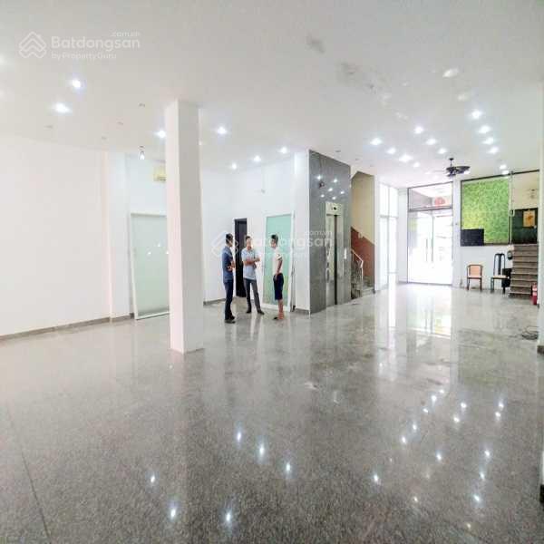 Dịch vụ tìm nhà Mua/Thuê theo nhu cầu khách hàng O9O3 843 844, Nhà MT 3/2, Q10, 7x35, 4 tầng 120 tỷ