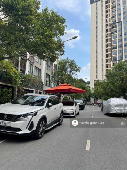 Định cư hạ giá bán gấp! Nhà 606 đường 3/2 Quận 10. DT: 4.3x30M giá chỉ 20.5 tỷ TL