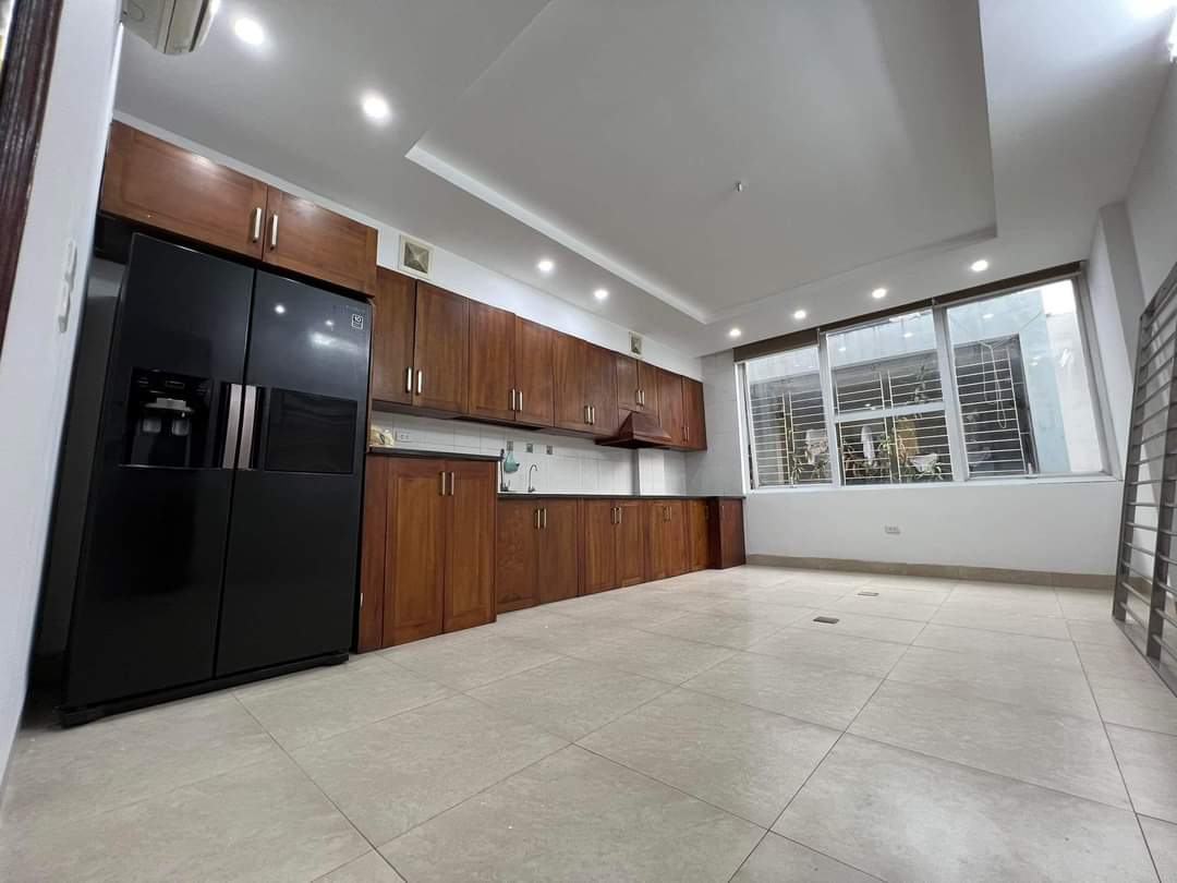 Ở SƯỚNG…BÁN NHÀ XUÂN ĐỈNH, BẮC TỪ LIÊM, NGAY SÁT CÔNG VIÊN HÒA BÌNH. OTO TRÁNH, GARA RỘNG. DT 48M, NHÀ 6 TẦNG. GIÁ 7.6ty