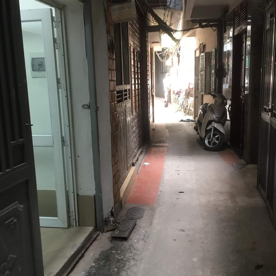 BÁN NHÀ PHỐ BẠCH ĐẰNG 20M*4T*MT 3,7M. CHÀO 1,9 TỶ. - 50M RA MẶT PHỐ SỔ RIÊNG CHÍNH CHỦ.