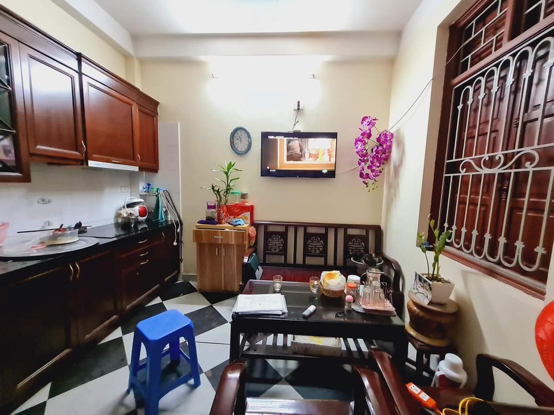 ĐÔNG THIÊN, LĨNH NAM 25M* 3T*MT 6,5M. CHÀO 2,55 TỶ. SỔ RIÊNG CHÍNH CHỦ - BA GÁC ĐỖ CỬA - GẦN Ô TÔ️.