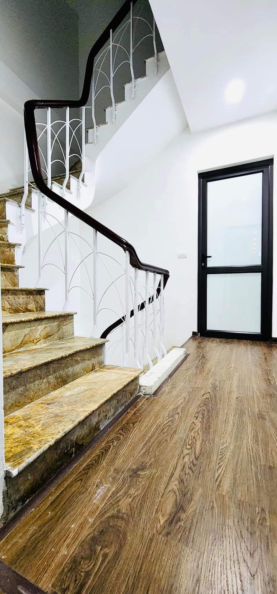 Thái Hà CCMN, 2 Thoáng, 5m Ô tô Tránh, DT 53m, 6T, 10 phòng, MT 4m. Giá: 8.6 tỷ