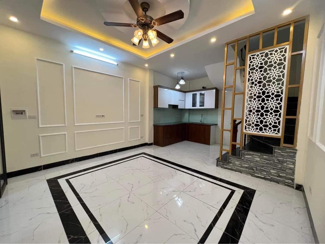 Trung tâm quận Long Biên cần bán gấp trước tết