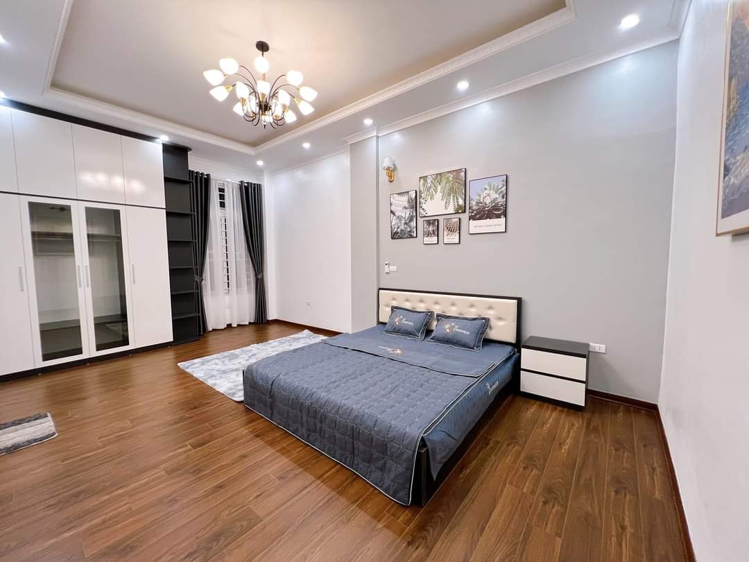 Bán toà nhà CCMN phố Trung Kính, 50m nhỉnh 6 tỷ , 9 phòng , dòng tiền 650 triệu 1 năm