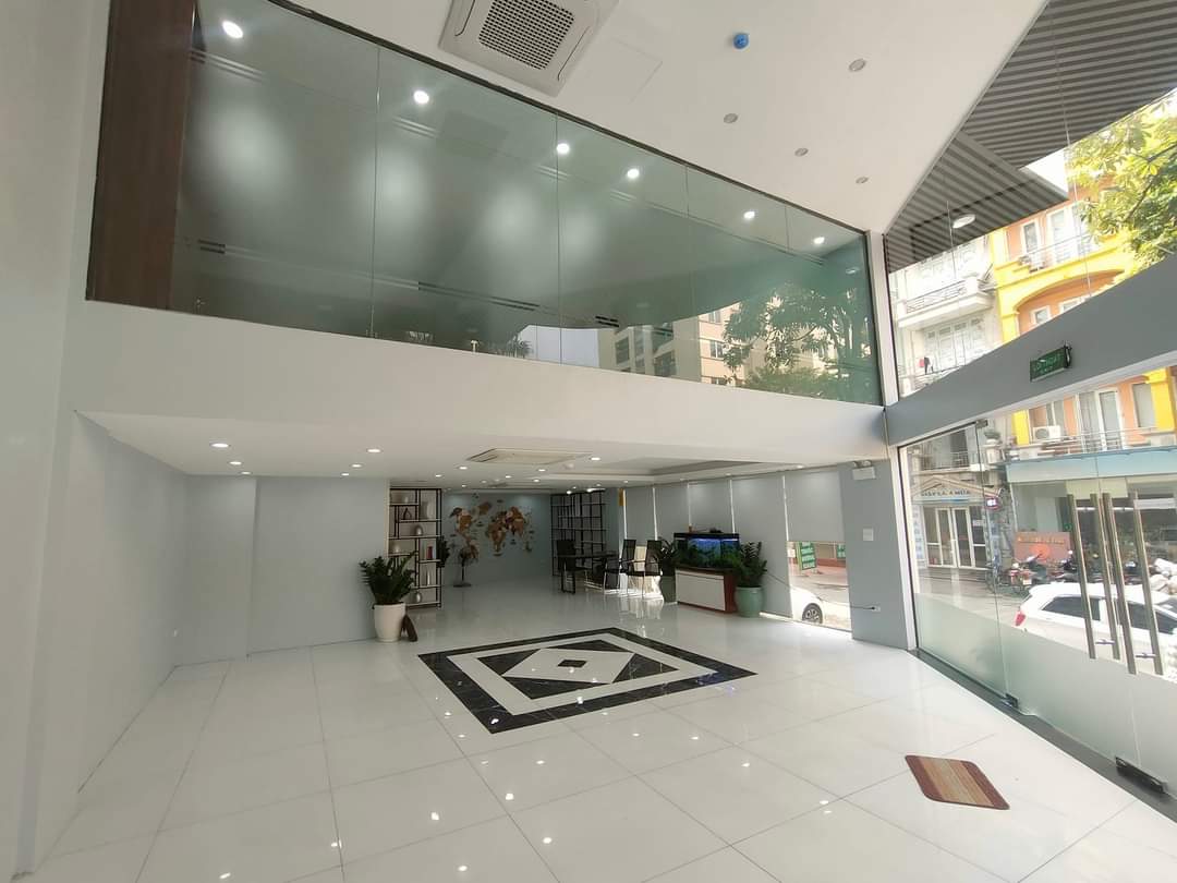 BÁN TOÀ VĂN PHÒNG LÔ GÓC MỚI ĐẸP NHẤT NGUYỄN CƠ THẠCH NAM TỪ LIÊM 158M2 9 TẦNG CÓ HẦM DÒNG TIỀN GẦN 200 TRIỆU MỖI THÁNG