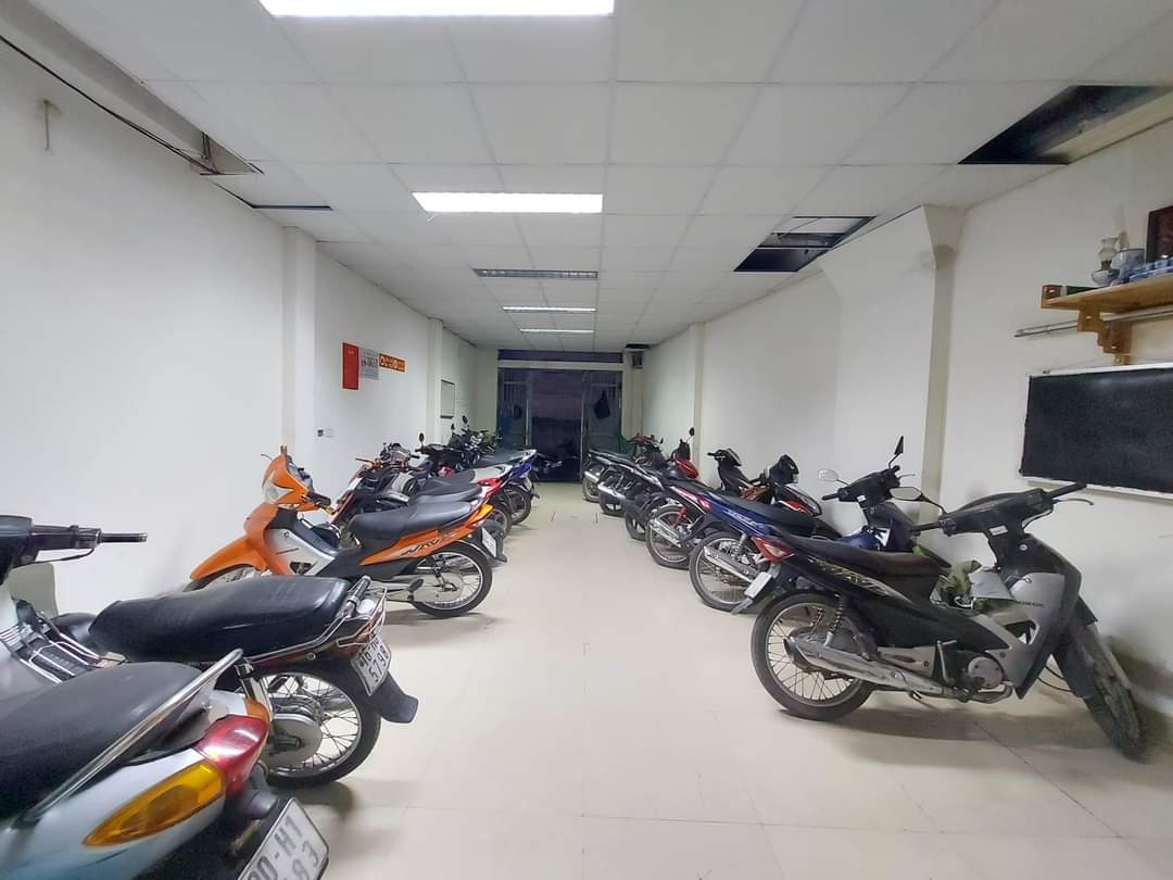 BÁN GẤP - CCMN PHÁO ĐÀI LÁNG ĐỐNG ĐA - 120M X 6 TẦNG GIÁ 13 TỶ 25 PHÒNG KHÉP KÍN - DOANH THU 100TR/ THÁNG LH: 0933112403.