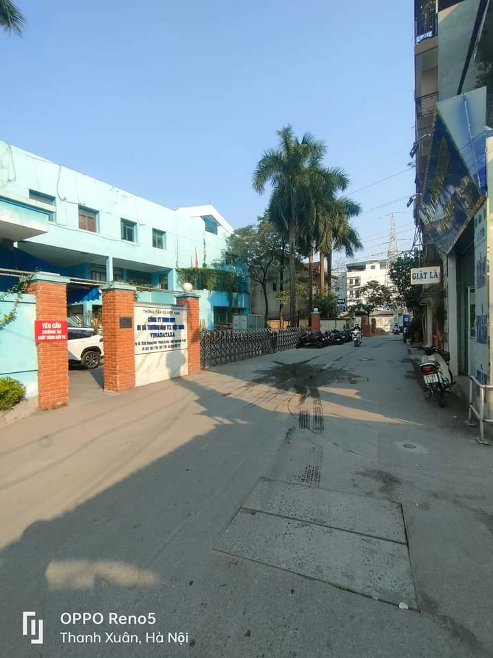 Khương Đình 37m C4. 3.3 m 4.6 tỷ. MẢNH ĐẤT ĐẸP BÁN ĐẤT TẶNG NHÀ C4 - VUÔNG A4 - OTO VÀO NHÀ - NGÕ TO KINH DOANH BUÔN BÁN - CÁCH OTO TRÁNH 15M