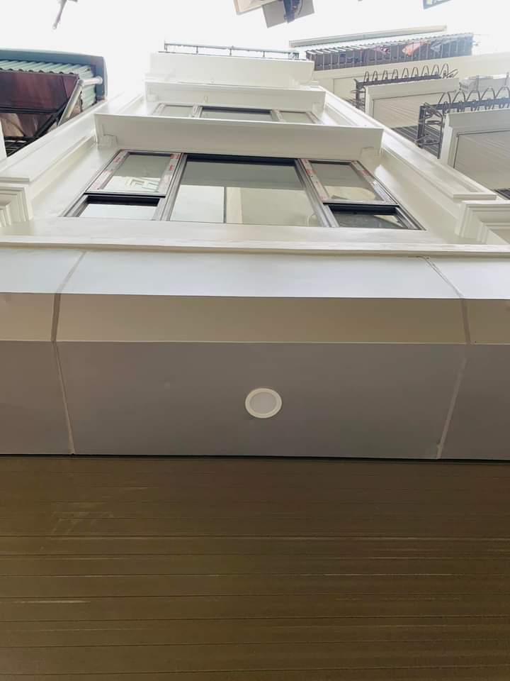 NGÕ 622.Minh Khai 36m 5 tầng 3,2m 5.2 Tỷ . Hai Bà Trưng