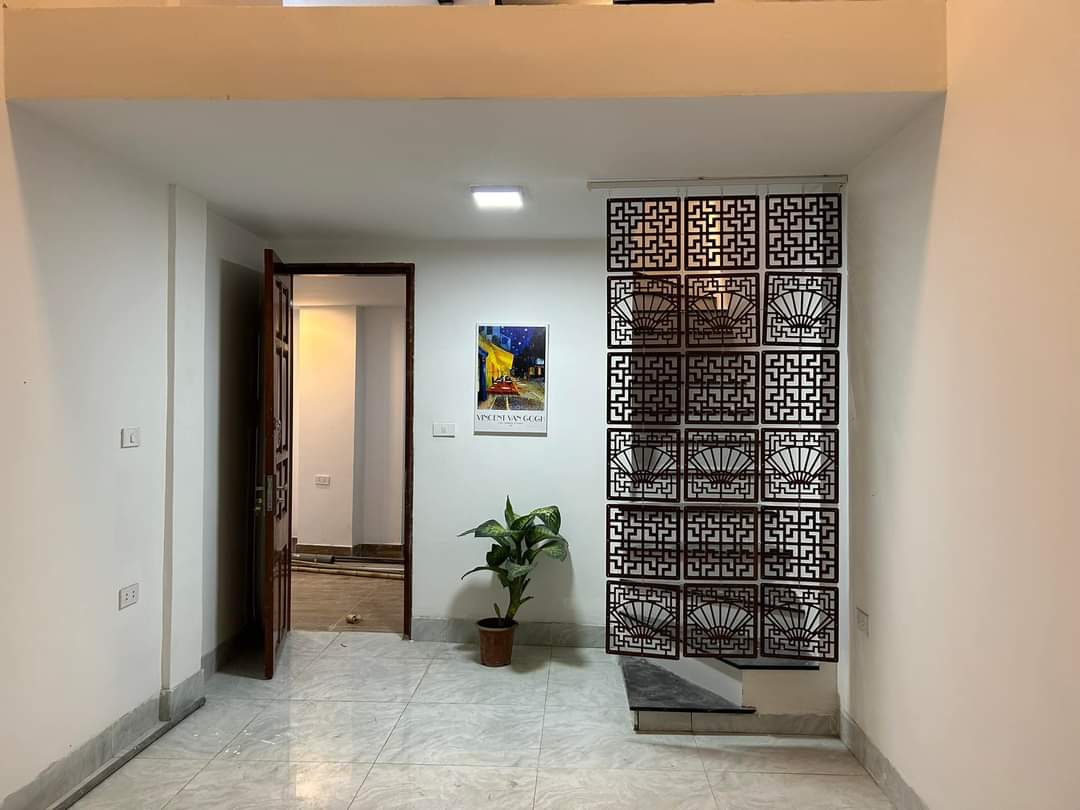 Bán nhà Khương Trung-Đống Đa 32m2x4 tầng,khu vực đông dân cư, vị trí tuyệt đẹp, gần các trường đại học phù hợp kinh doanh và ở, ngõ thông.