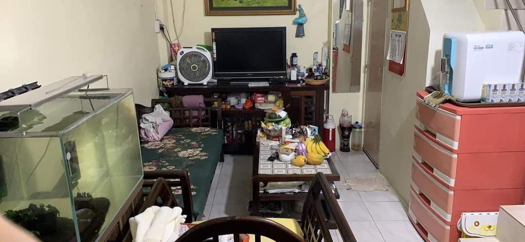 Bán nhà ngõ 91 Thợ Nhuộm, Hoàn Kiếm 16m 3T, giá 2.2 tỷ. Nhà phố, ở ngay.