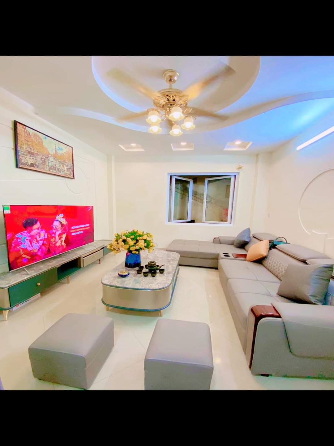 MỘT SIÊU PHẨM ĐỐNG ĐA, KINH DOANH ĐA DẠNG, GẦN PHỐ, NGÕ TO ,NGÕ THÔNG. DT55m,5T, MT4m.Giá 9.9 tỷ