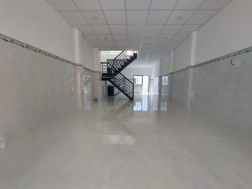 Nhà Lũy Bán Bích, 4.5m x 14m, 2 tầng giá 5.25 tỷ, cho thuê 15 triệu