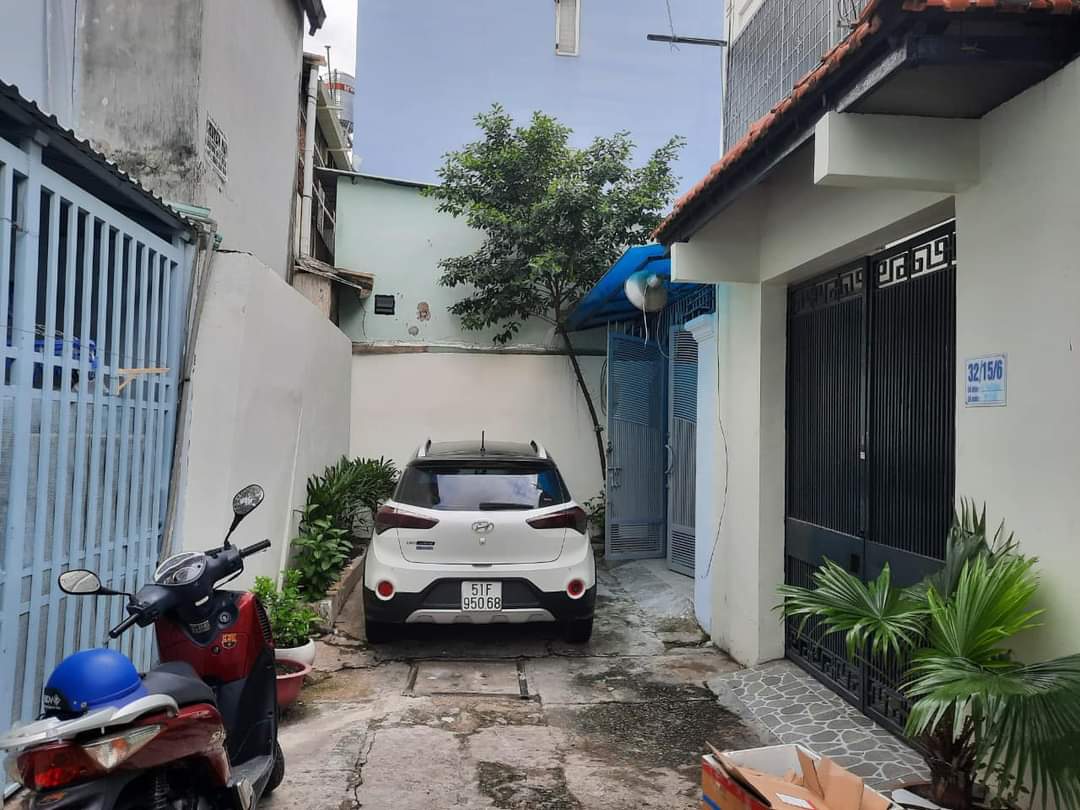 Hẻm xe hơi, gần mặt tiền, 80m2, Đường Bùi Đình Túy, phường 12, Quận Bình Thạnh.