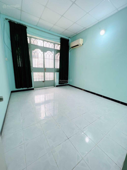 Gấp bán nhà Quận 8, Ba Đình 43m2, mặt tiền hẻm, 3tỷ5 hạ giá còn 3tỷ350