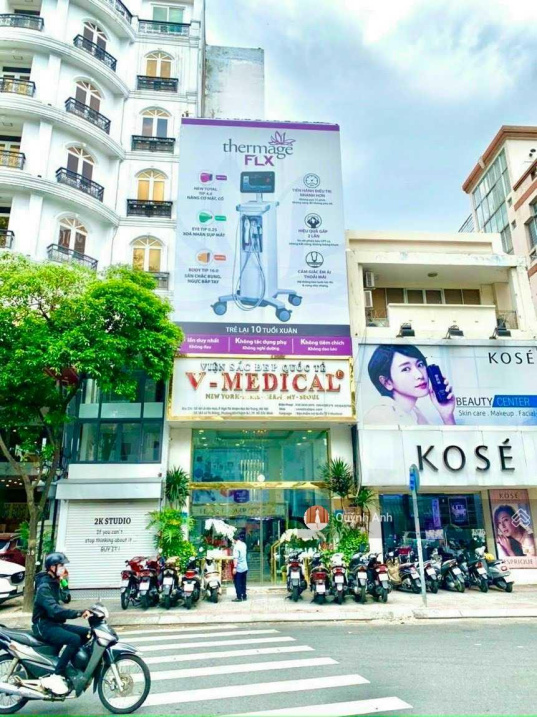 Gia đình tôi cần bán căn nhà 2 MT Nơ Trang Long- Phan Đăng Lưu 7.5x23m NH, 4 Tầng HĐ: 80tr- 25 tỷ