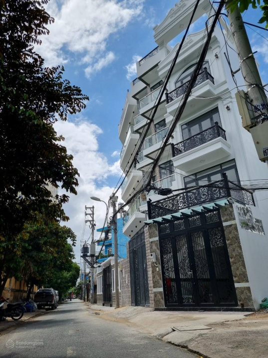 Giảm ngay 1 tỷ mặt tiền Trung Mỹ Tây 16, Quận 12, đúc 4 lầu, đường 12m, giá bán: 6.5 tỷ