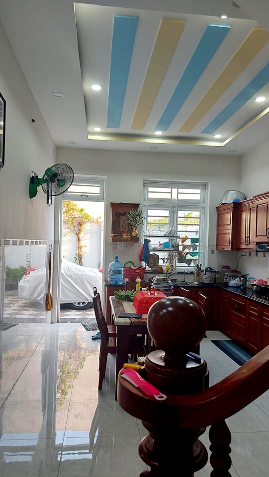 Bán gấp biệt thự giá rẻ, Thạnh Lộc 29 Quận 12, diện tích 210m2