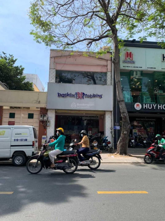 HXH 220 Lê Văn Sỹ phường 14 Quận 3. Diện tích 4.5x15m kết cấu 3 lầu hợp đồng thuê 30 triệu giá 15tỷ