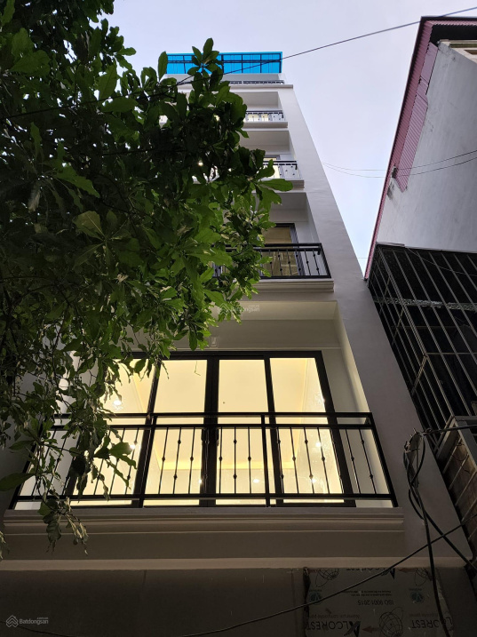 Hạ gấp 500 triệu, bán nhà phân lô, Kim Đồng, ô tô, thang máy, văn phòng, ở, trước nhà rộng 6m