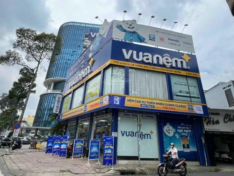 Hạ giá 33 tỷ còn 26 tỷ! Góc 2 MT Lê Văn Sỹ, P.14, Q.3 - 5.5x18m T + 3 lầu HĐT: 96 triệu/th đoạn đẹp