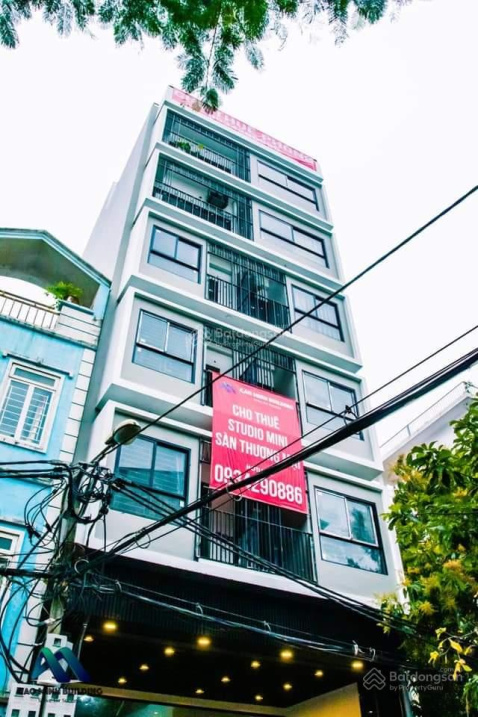 Hoàng Mai phố Tân Mai 60m2 x 8T giá 8,8 tỷ thang máy căn hộ cho thuê văn phòng, dòng tiền 60 tr/th