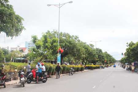 Hot! Bán đất đường 22 Tháng 8 - TP. Cam Ranh - 200m2 - chỉ 1.6 tỷ