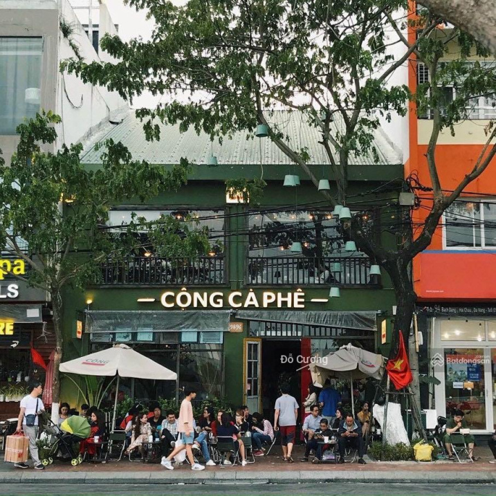 Hot - bán gấp nhà mặt phố Trần Hưng Đạo, Hoàn Kiếm - 130m2 - 2 tầng xác định bán đất - mặt tiền 9m