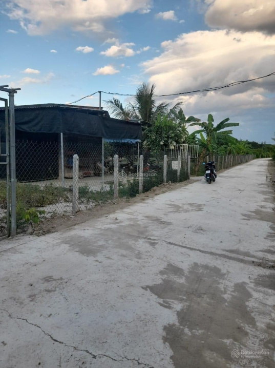 Hot chỉ 1,9 tỷ có gần 2.000m2 đất Diên Khánh vườn bưởi view sông