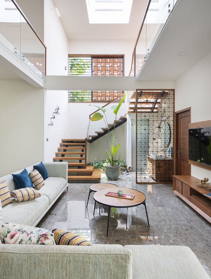 Bán nhà Hoàn Kiếm chính chủ, mặt tiền 9,4m- 46,5 Tỷ