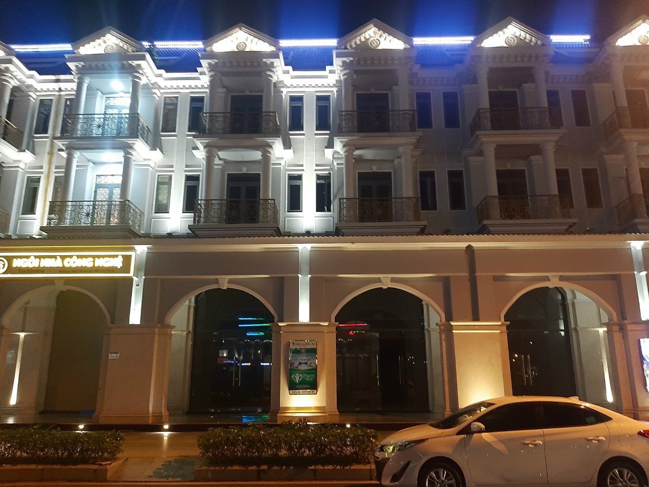 Bán nhà Khu Dân Cư Phú Cường Tỉnh Kiên Giang (5x22.5) lửng,3 lầu ,sân thượng