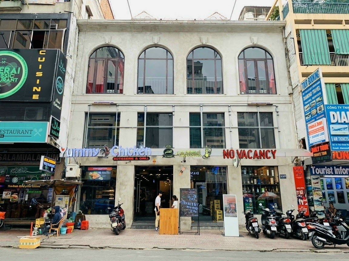 Hạ giá siêu phẩm ngang khủng - Mặt tiền Lê Văn Sỹ, Q.3, 7.5x18m, 3 lầu, HĐT 138 triệu/tháng - 36 tỷ