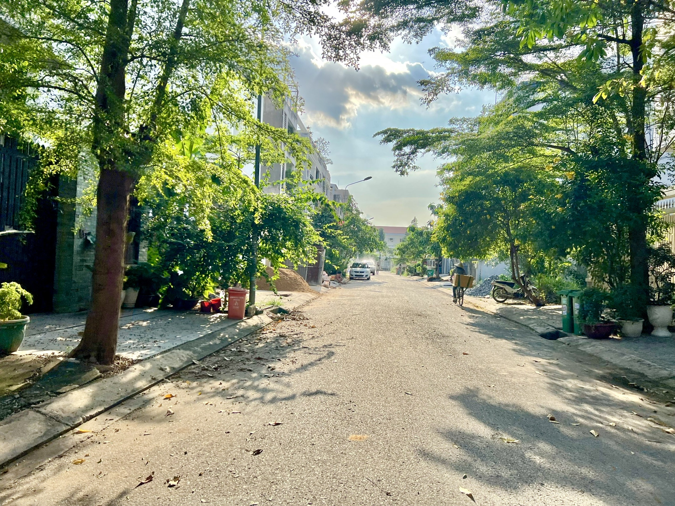 Cần tiền bán gấp đất mt Hoàng Trọng Mậu, Phường Tân Hưng, Quận 7. SHR, Full T.cư, giá TT chỉ 2.6 tỷ