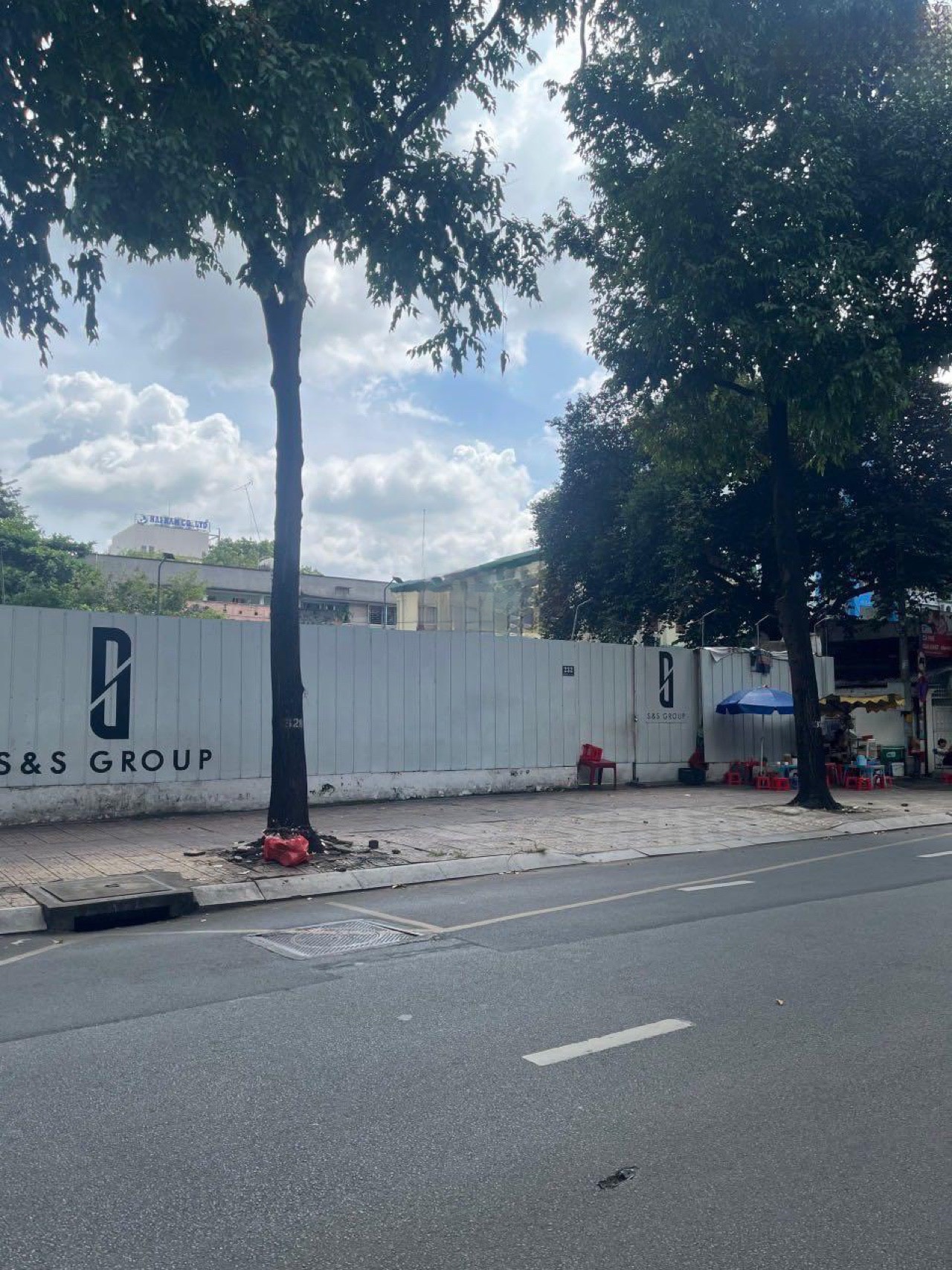 Cần bán lô đất 85m2 giá 3 tỷ2 đường Nguyễn Văn Trỗi, phường 11, Quận Phú Nhuận.Bên cạnh cầu Công Lý.