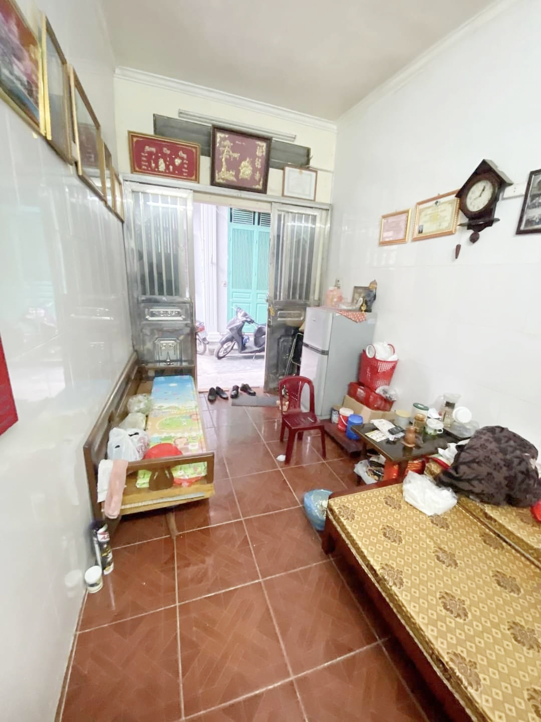 5M Ô TÔ DỪNG ĐỖ - CỰC HIẾM - ĐẦY ĐỦ CÔNG NĂNG 18M2X4T GIÁ 1,X TỶ.