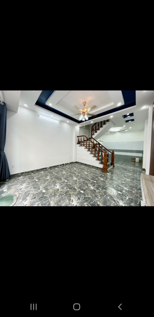 Siêu phẩm nhà 4 tầng mặt ngõ Tiền Phong