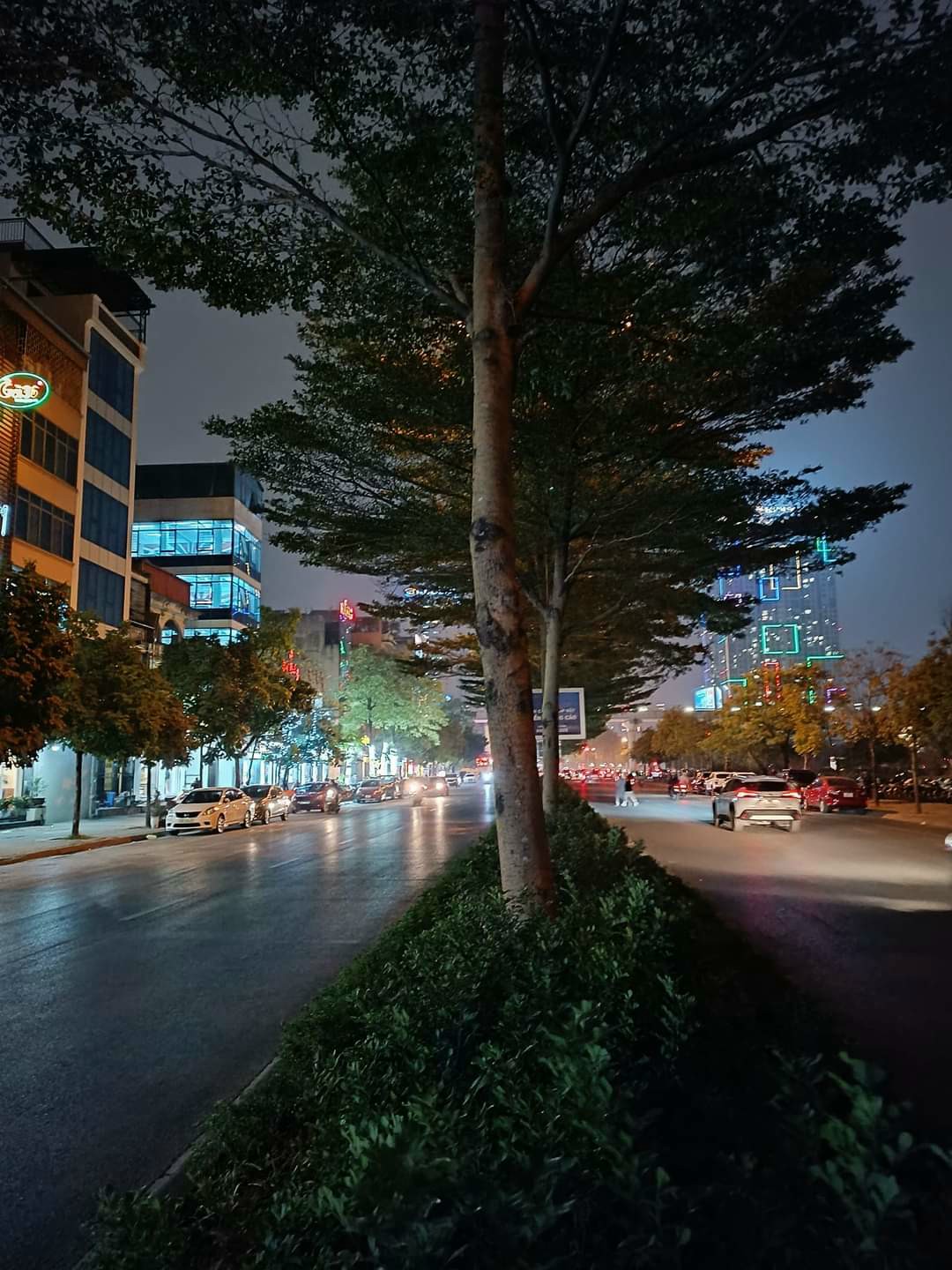 " HOT " MẶT PHỐ CẦU GIẤY - HÀ NỘI - CHỦ CẦN TIỀN BÁN SIÊU RẺ - MẶT PHỐ KINH DOANH !