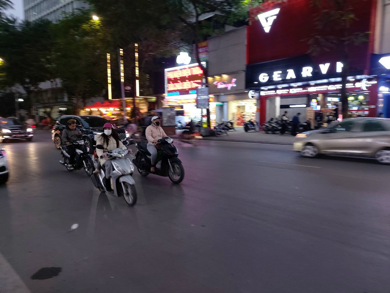 HOT SIÊU RẺ LẠI HIẾM - MẶT PHỐ KINH DOANH TRUNG TÂM ĐỐNG ĐA - HÀ NỘI