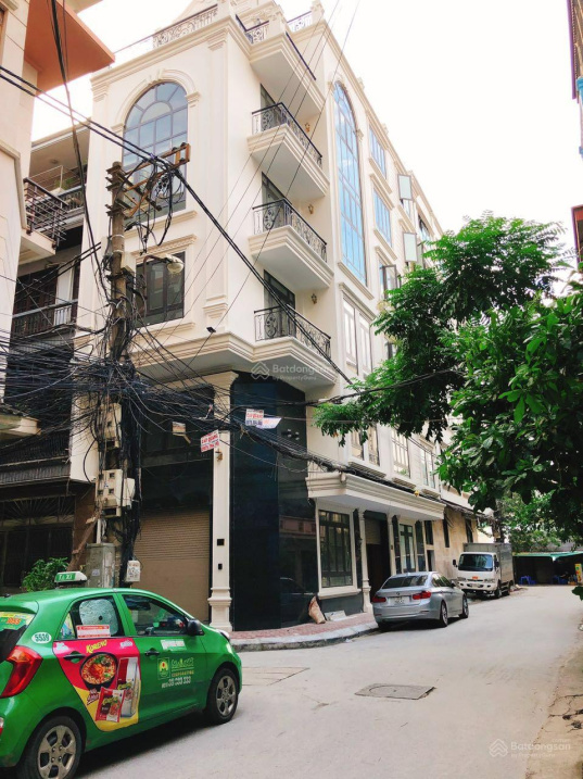 Lô góc mặt tiền 10m - bán nhà phố Cầu Giấy: 55m2 7 tầng - 14.5 tỷ - mặt ngõ ô tô - kinh doanh tốt