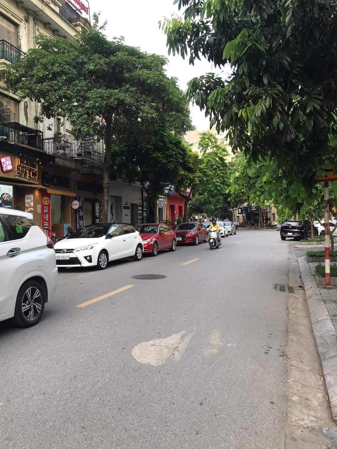 BÁN NHÀ Ô TÔ TRÁNH - KINH DOANH - VỊ TRÍ ĐẮC ĐỊA - LÁNG - ĐỐNG ĐA - CẦU GIẤY- 55M- 5 TẦNG- MT4,2- NHỈNH 15 TỶ.