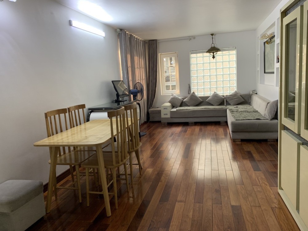 Đường Mai Dịch phân lô, DT 64m² gần ô tô 5 tỷ rưỡi