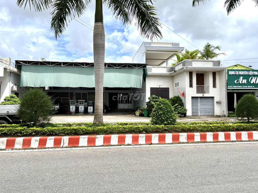 Chính chủ Cần Bán Lô Đất Mặt Tiền Kinh Doanh_Bình Thuận