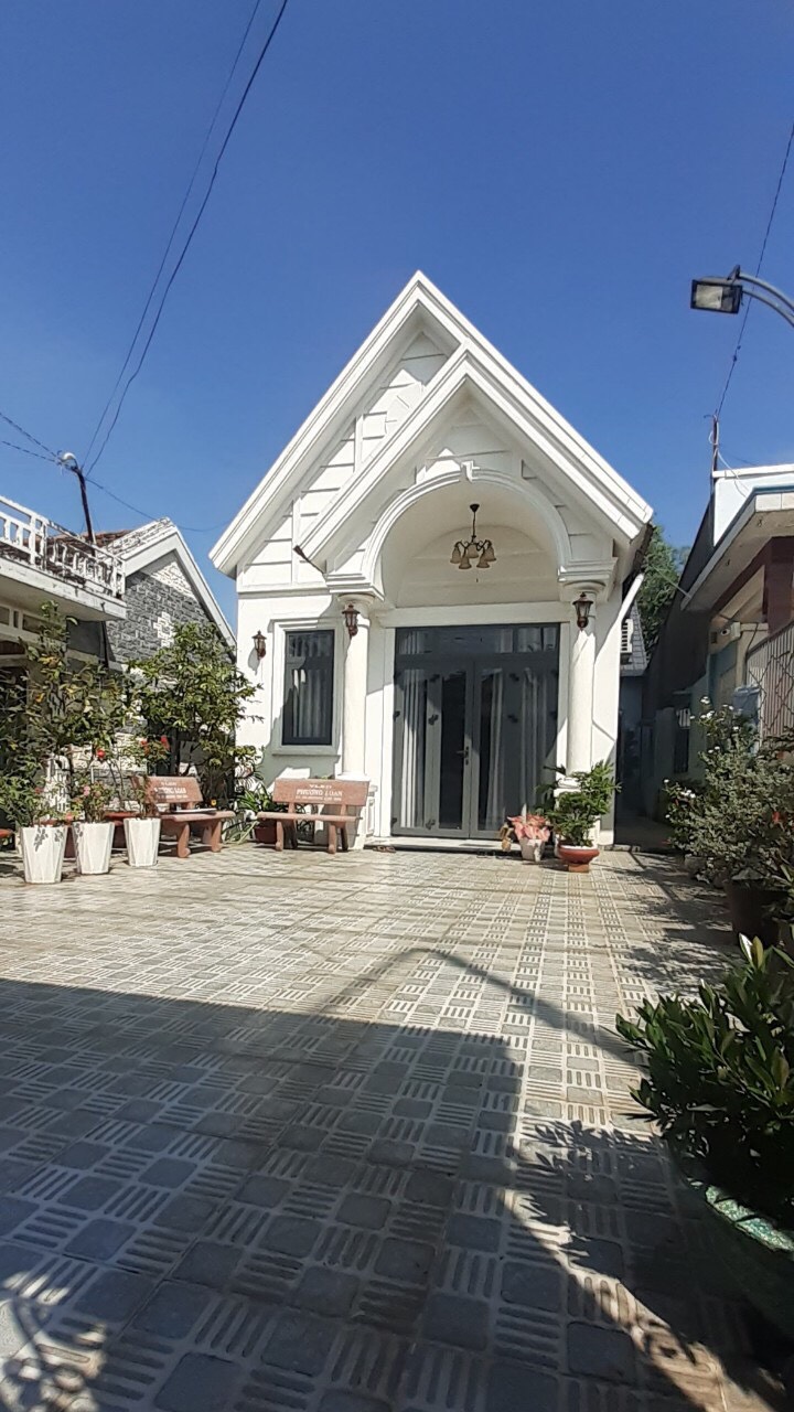 Bán nhà mặt tiền giá rẻ, Đặng Thúc Vịnh Đông Thạnh Hóc Môn, Diện tích 295m2