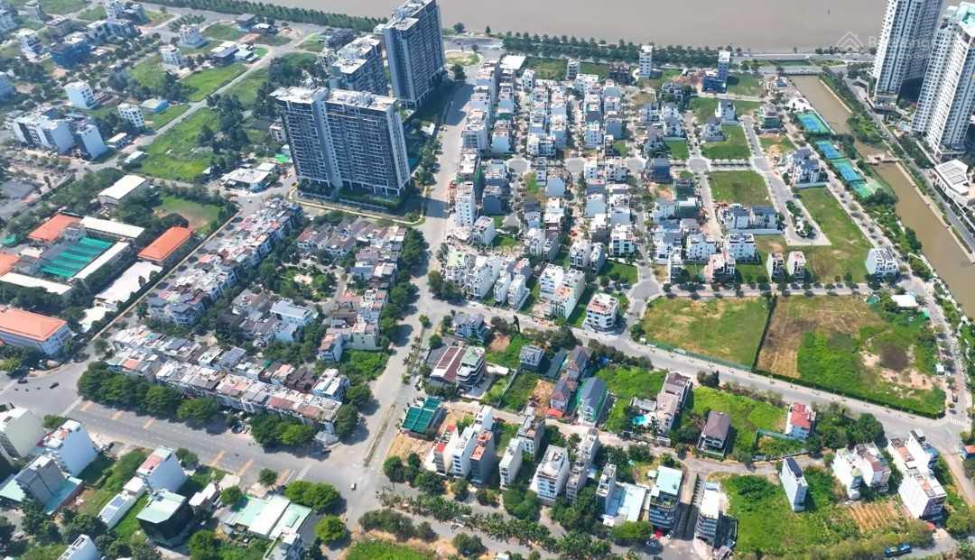 Nền 100m2 giá còn 200tr/m2. Chủ thiện chí giảm giá muốn bán cho nhanh để xử lý việc gia đình