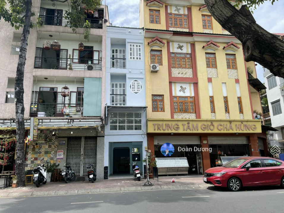 Ngộp! Bán gấp nhà mặt tiền đẹp 1241 Hoàng Sa, Phường 5, Tân Bình. Chỉ: 9.1 tỷ